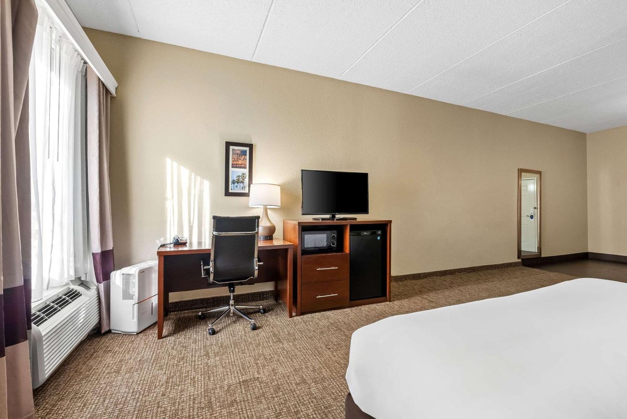 Comfort Inn & Suites Panama City - St Andrew Exterior photo